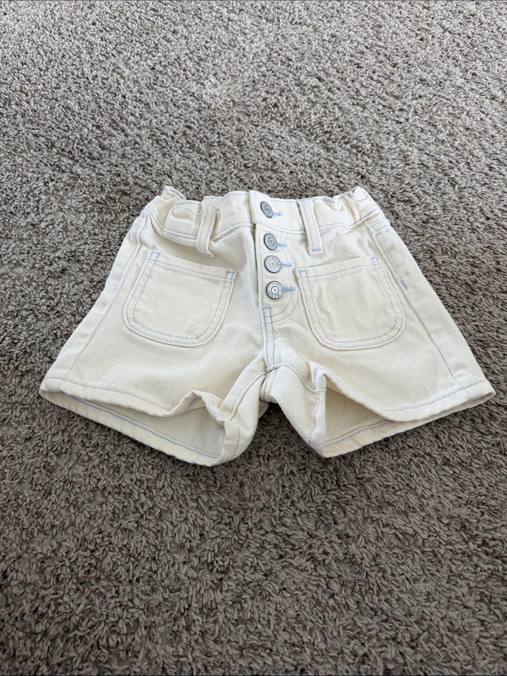 Old Navy Cream Button-Front Kids Shorts